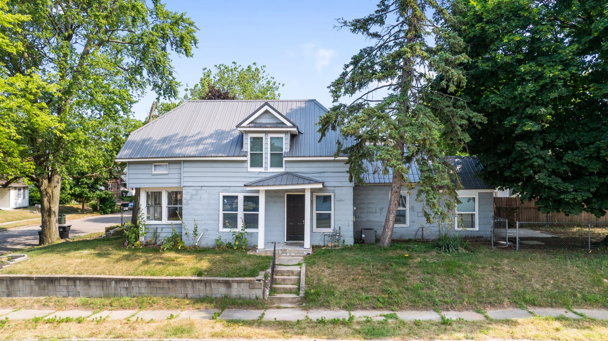 636 S 25th St, South Bend